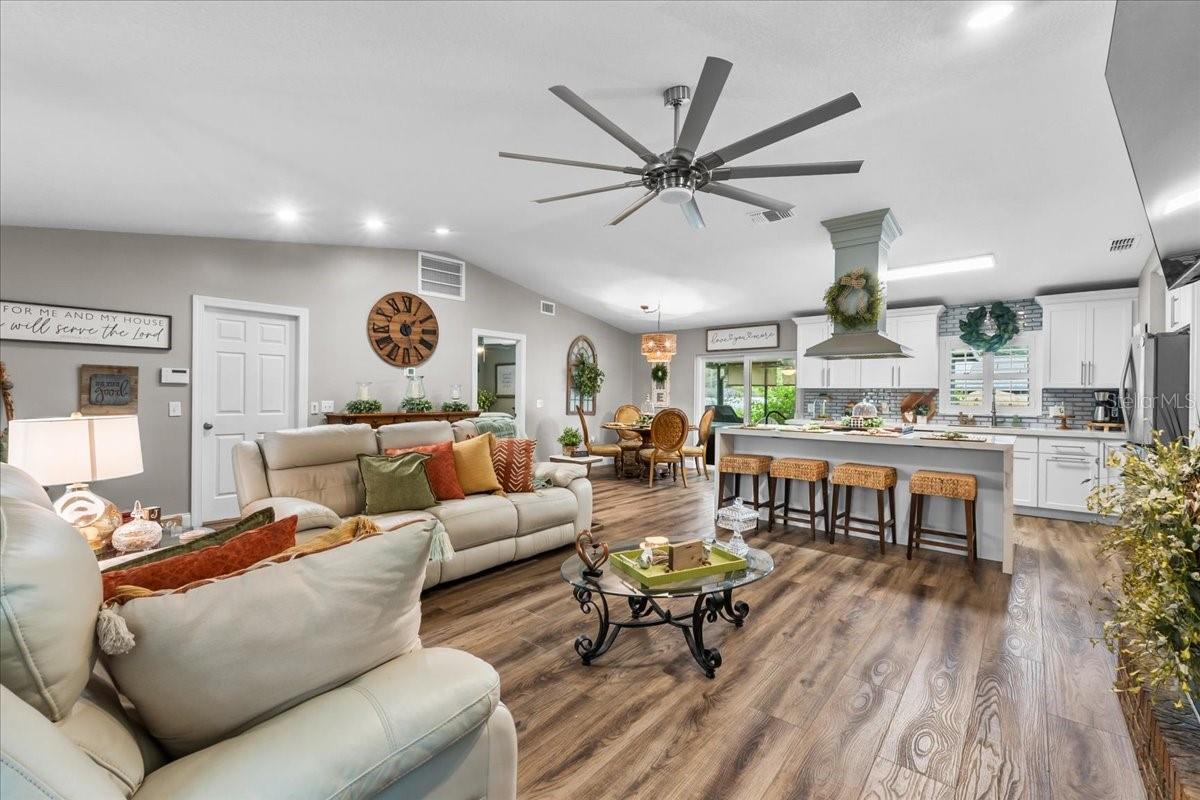 Image 8 of 32 For 1155 11th Street