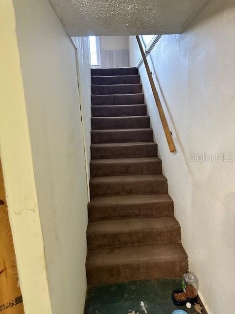 Image 12 of 21 For 334 Eighth Street Ne