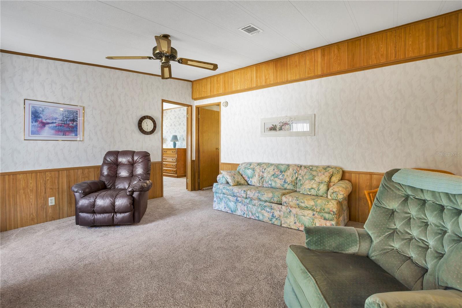 Image 12 of 44 For 4969 Foxwood Lake Drive