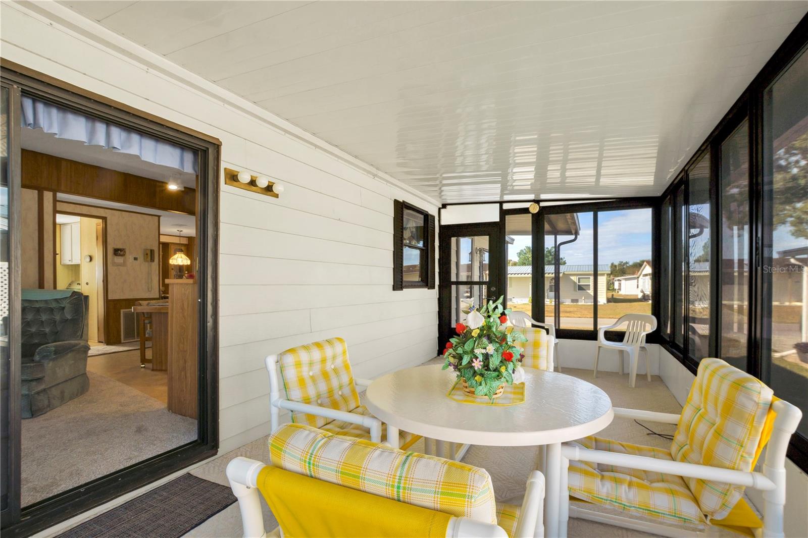 Image 25 of 44 For 4969 Foxwood Lake Drive