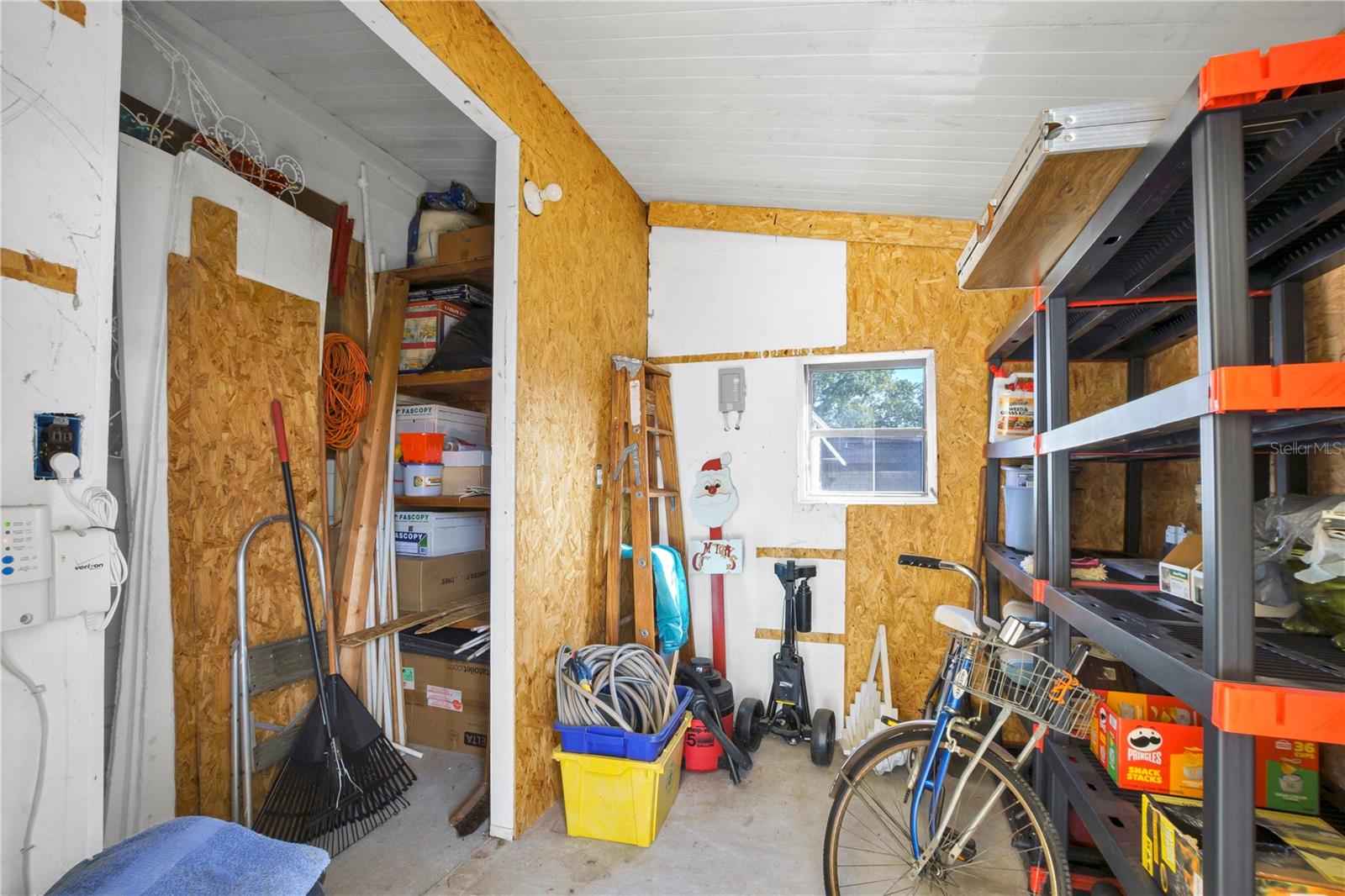 Image 30 of 44 For 4969 Foxwood Lake Drive