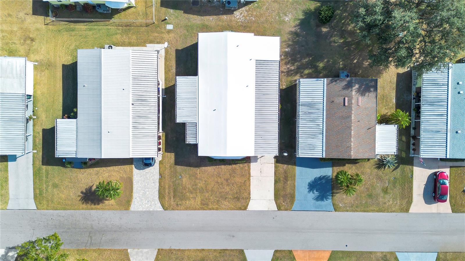 Image 41 of 44 For 4969 Foxwood Lake Drive