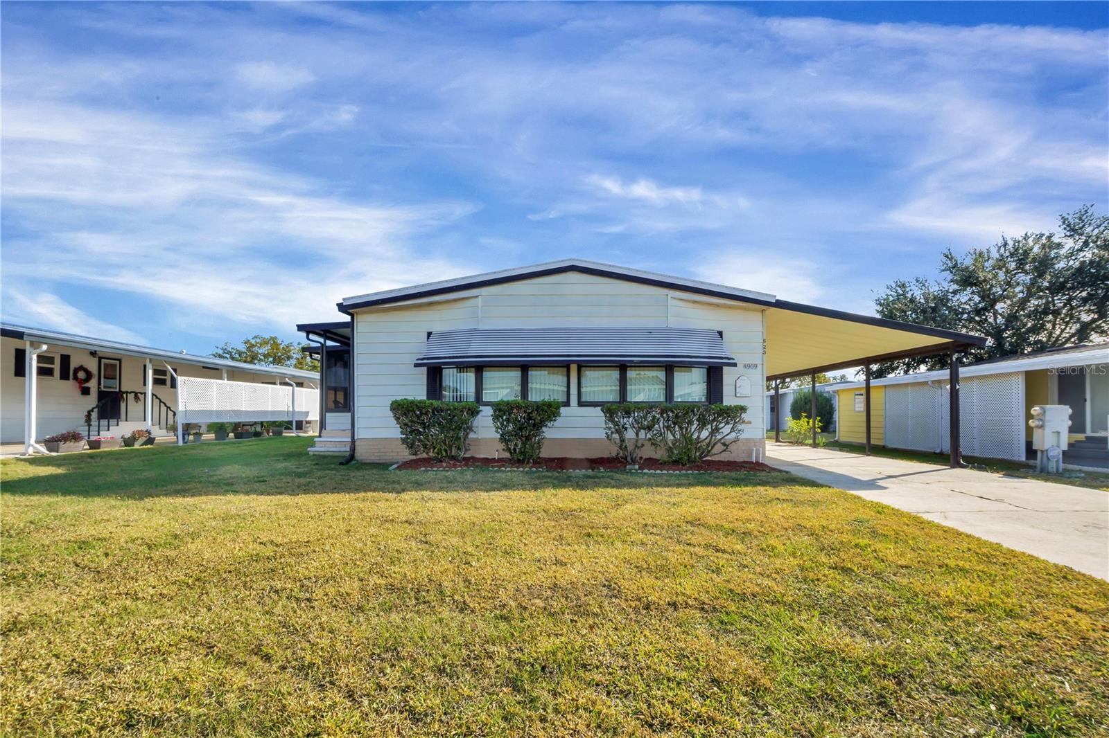 Image 43 of 44 For 4969 Foxwood Lake Drive