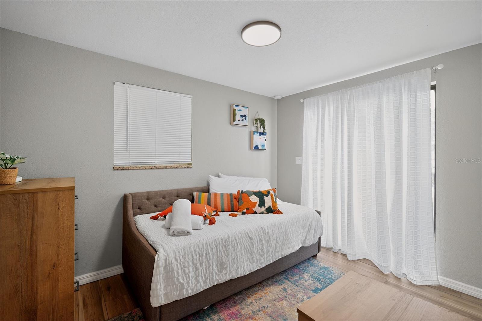 Image 28 of 40 For 63 Lake Hunter Drive