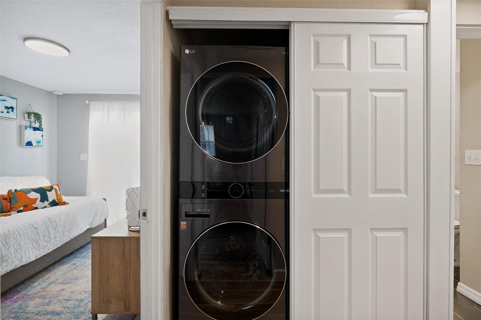 Image 36 of 40 For 63 Lake Hunter Drive