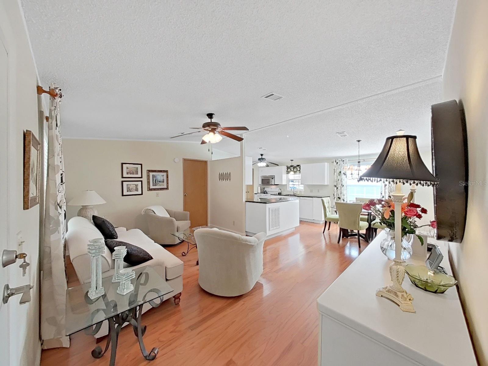 Image 11 of 44 For 1758 Fox Hill Dr