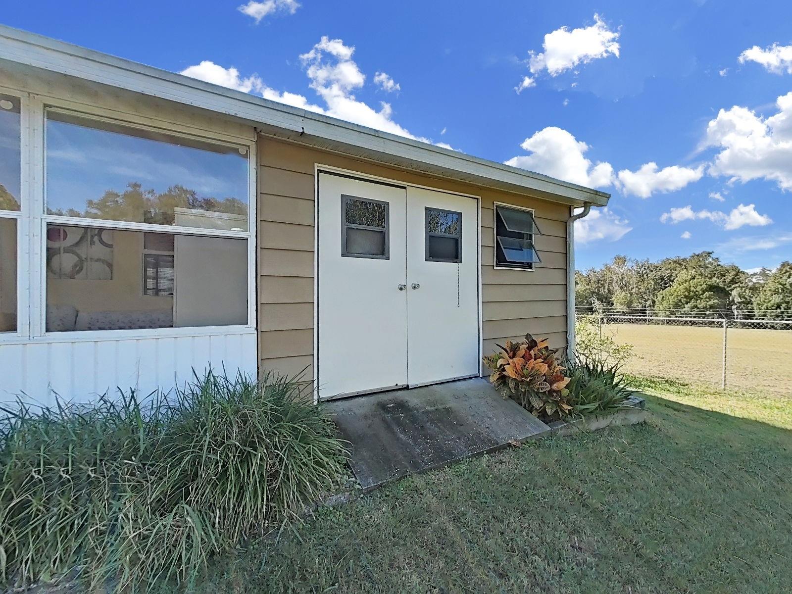 Image 34 of 44 For 1758 Fox Hill Dr