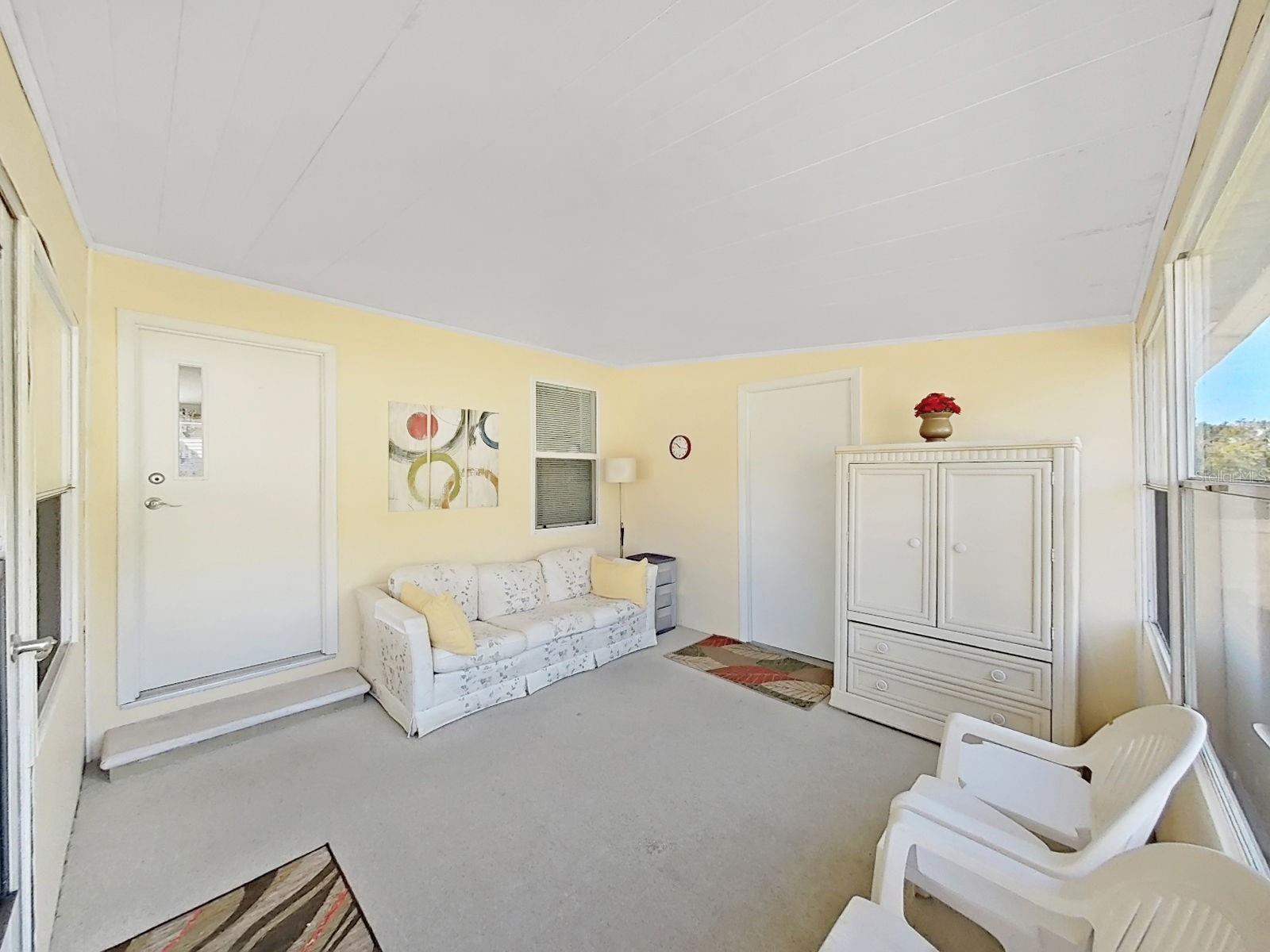 Image 9 of 44 For 1758 Fox Hill Dr