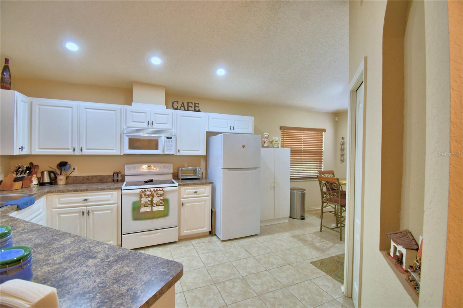 Image 14 of 56 For 3425 Stoneway Drive