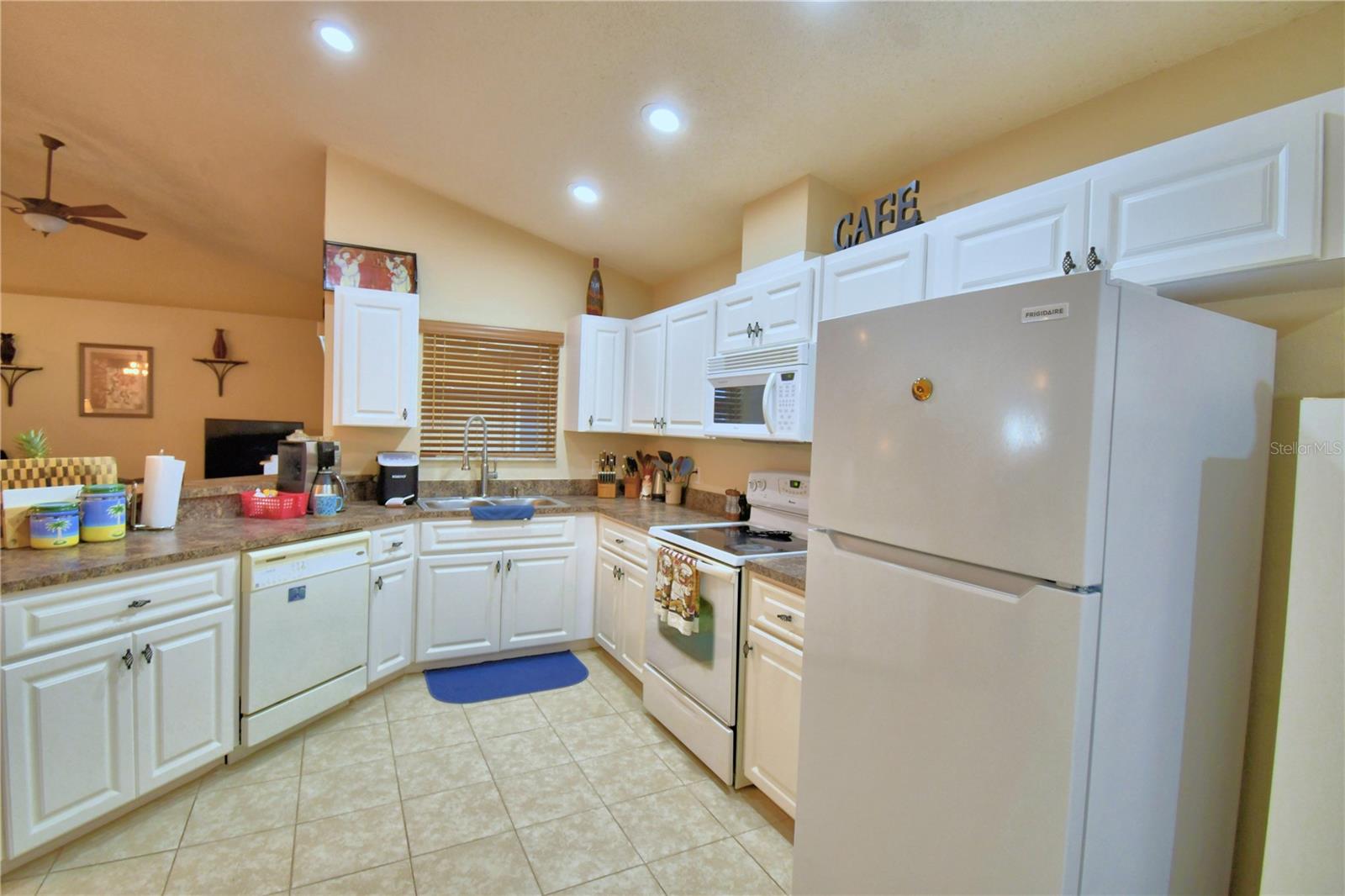 Image 15 of 56 For 3425 Stoneway Drive