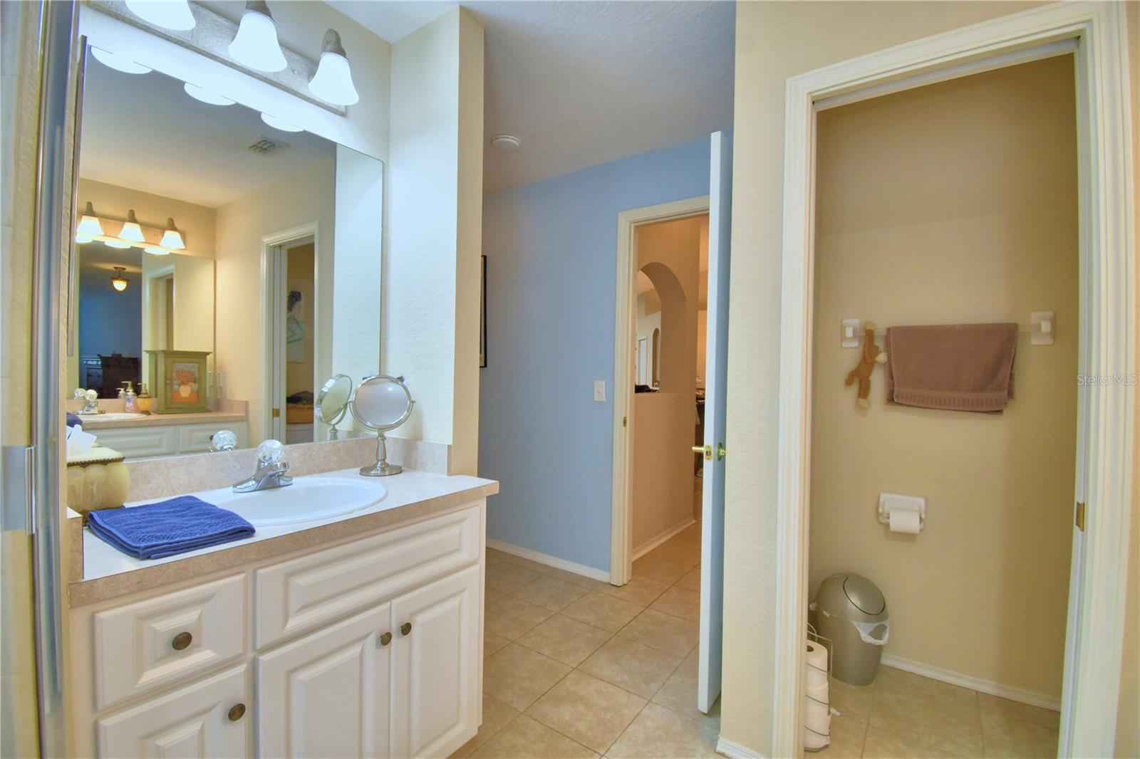 Image 25 of 56 For 3425 Stoneway Drive