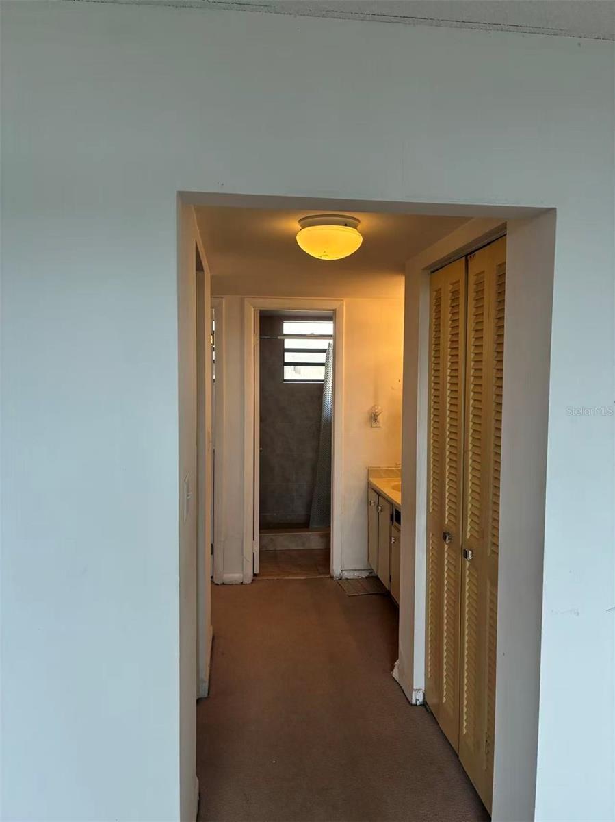 Image 2 of 52 For 1100 Colony Point Circle 518