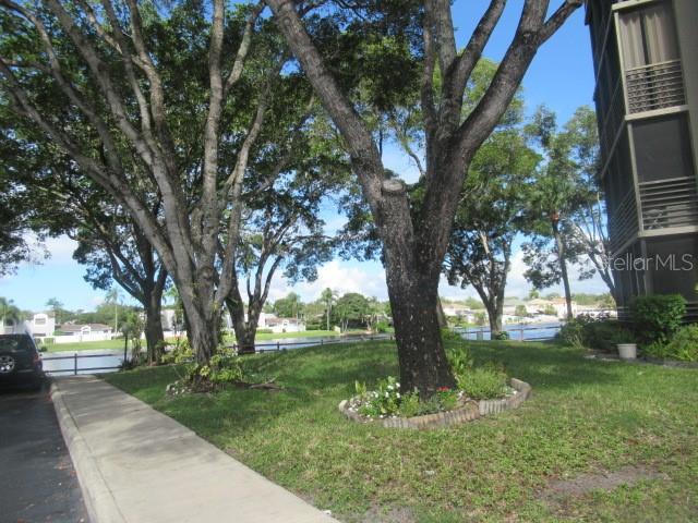 Image 28 of 52 For 1100 Colony Point Circle 518