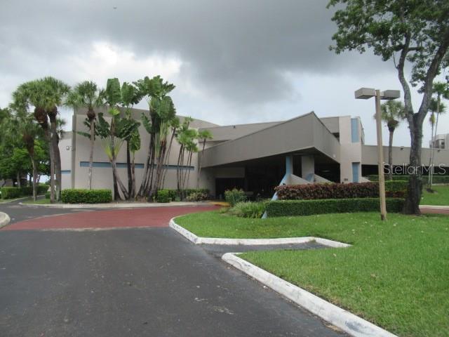 Image 41 of 52 For 1100 Colony Point Circle 518