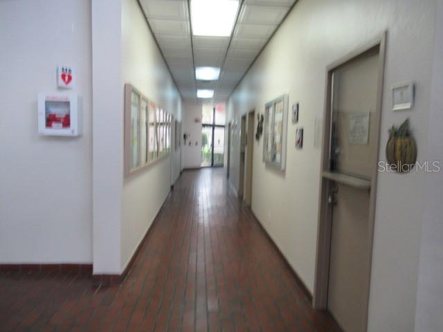 Image 44 of 52 For 1100 Colony Point Circle 518