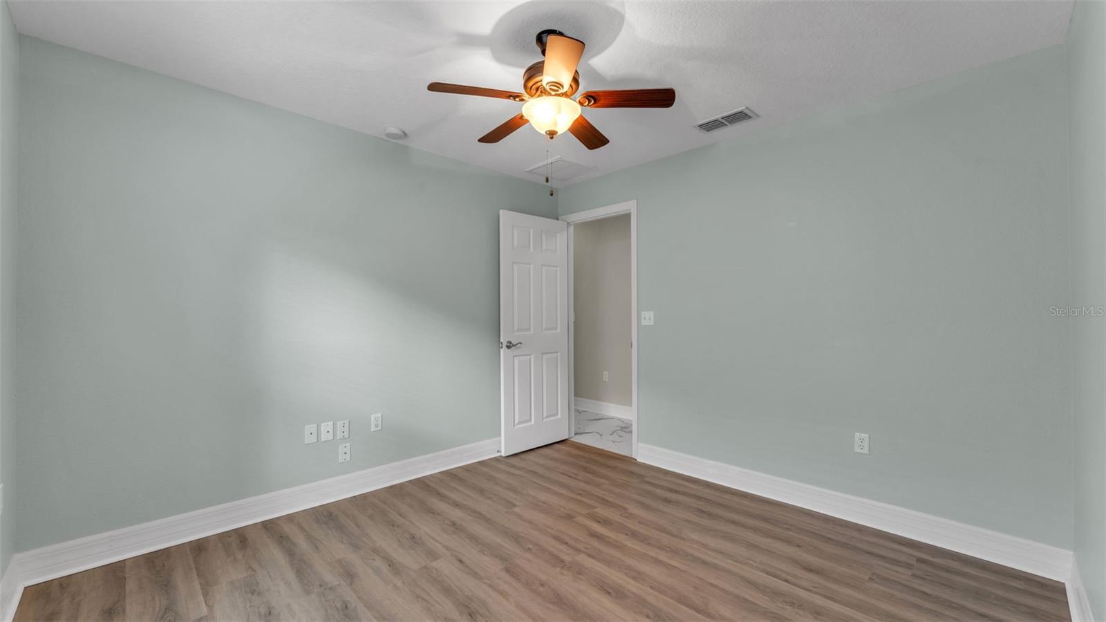 Image 26 of 46 For 3875 Alamanda Hills Place