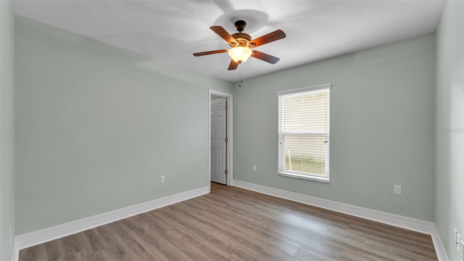 Image 27 of 46 For 3875 Alamanda Hills Place