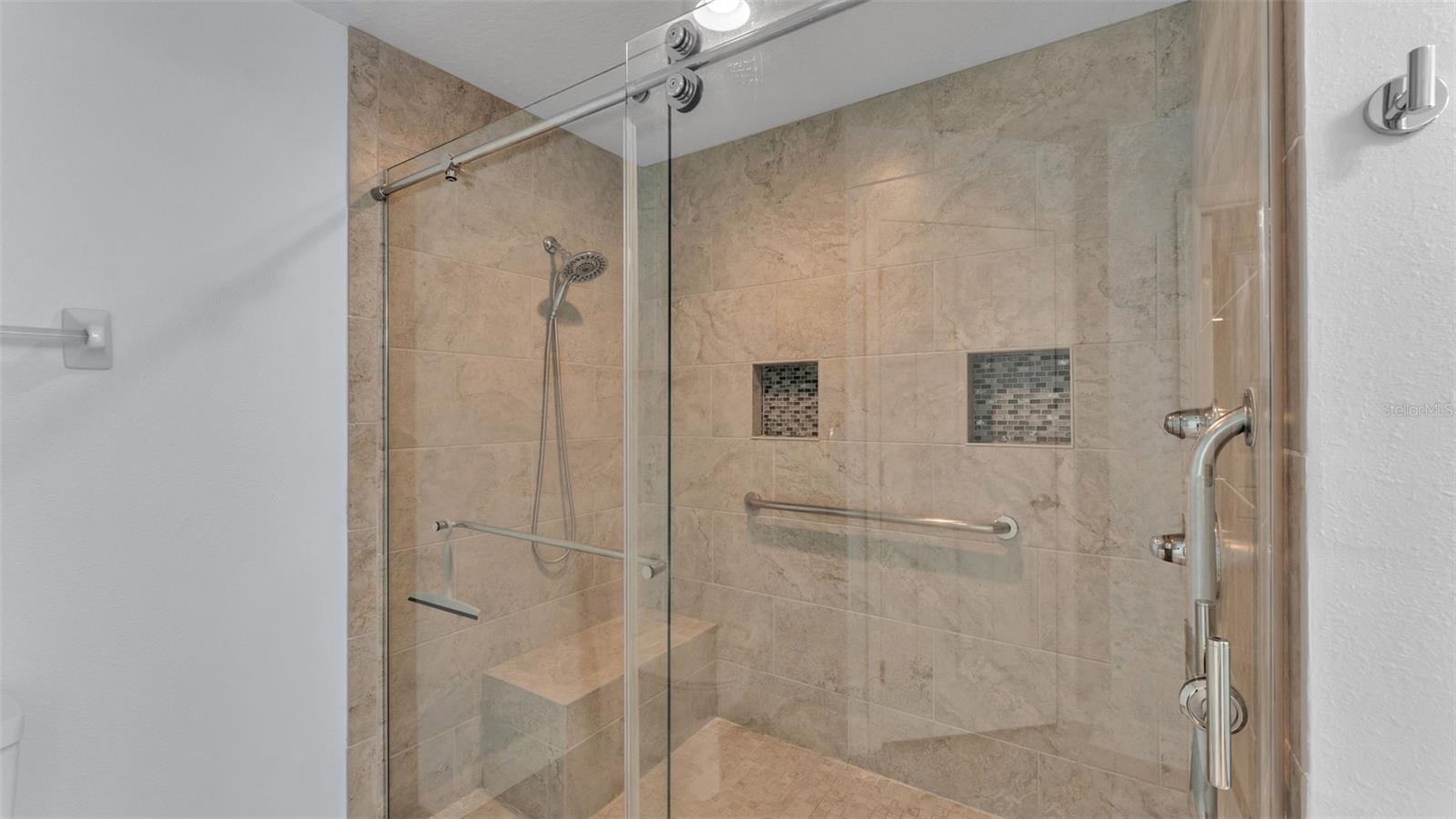 Image 35 of 46 For 3875 Alamanda Hills Place