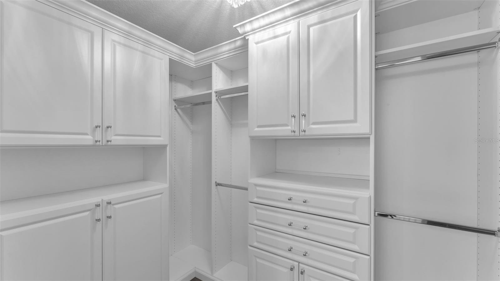 Image 38 of 46 For 3875 Alamanda Hills Place