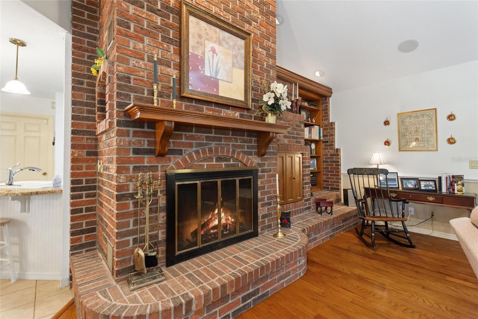 Image 11 of 51 For 20 Bridgewater Drive