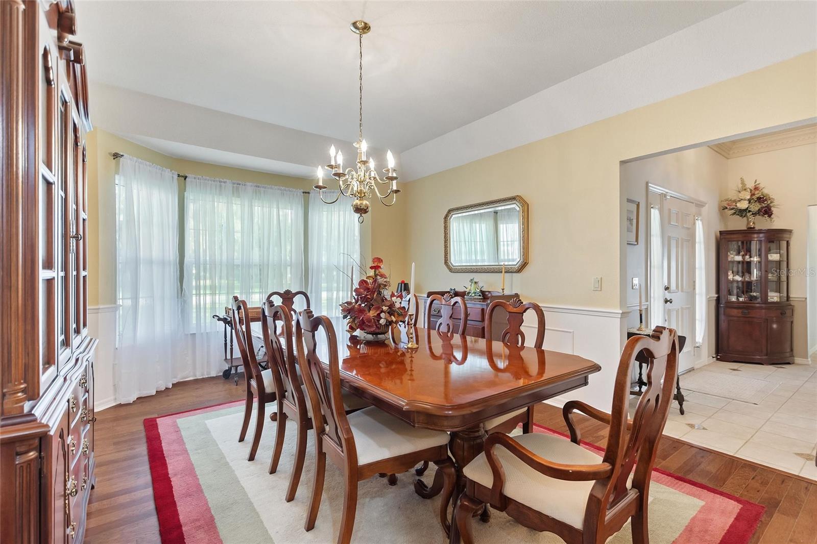 Image 20 of 51 For 20 Bridgewater Drive