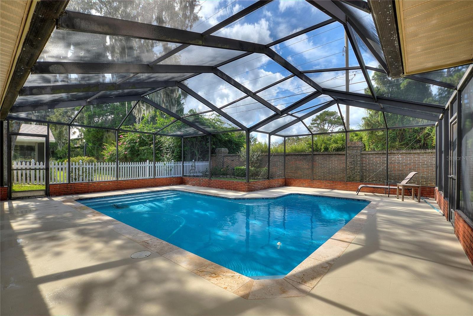 Image 36 of 51 For 20 Bridgewater Drive