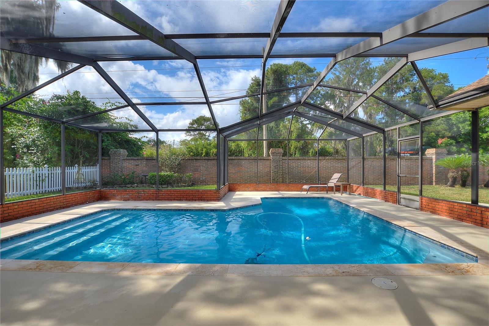 Image 38 of 51 For 20 Bridgewater Drive