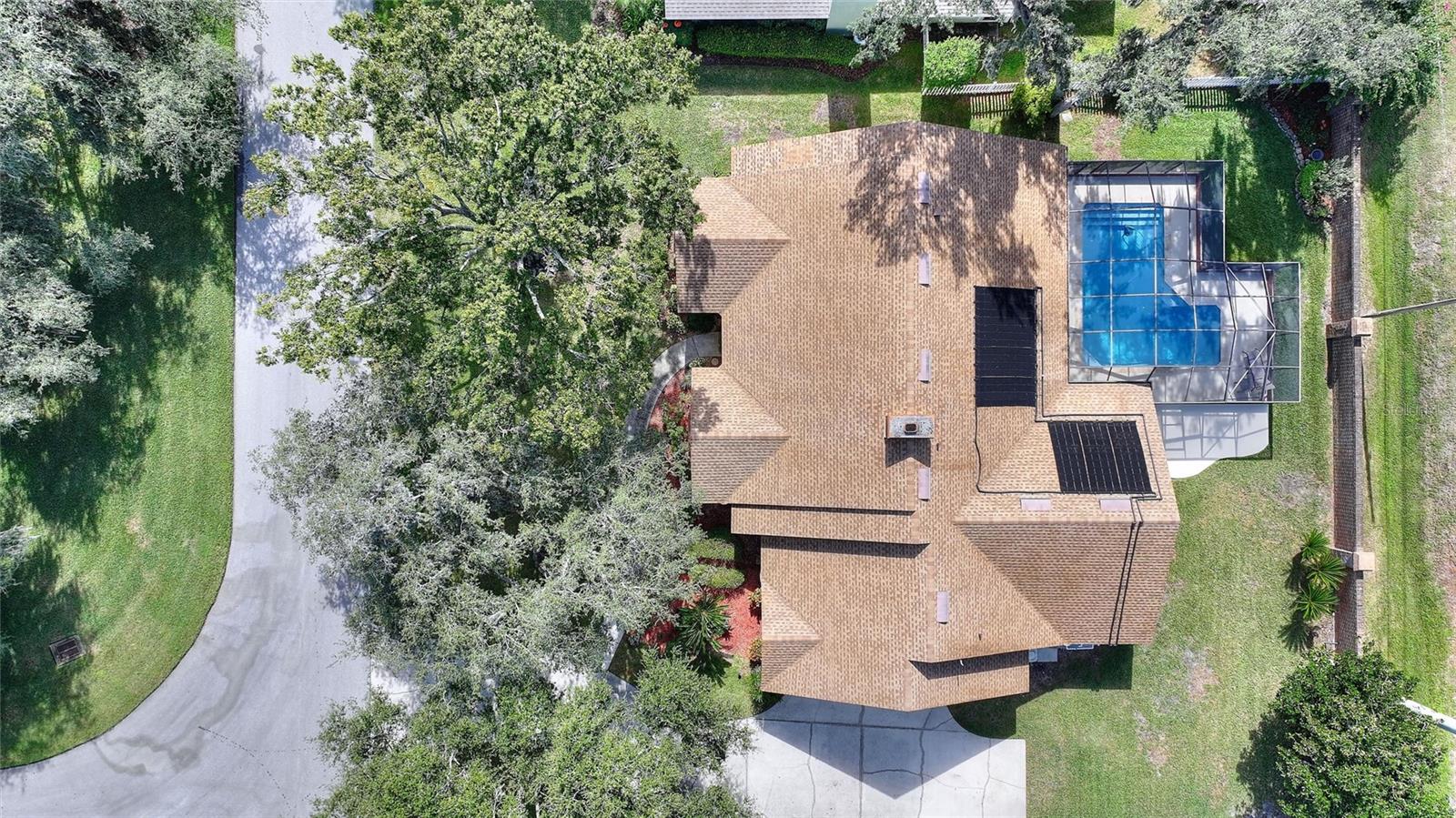 Image 4 of 51 For 20 Bridgewater Drive