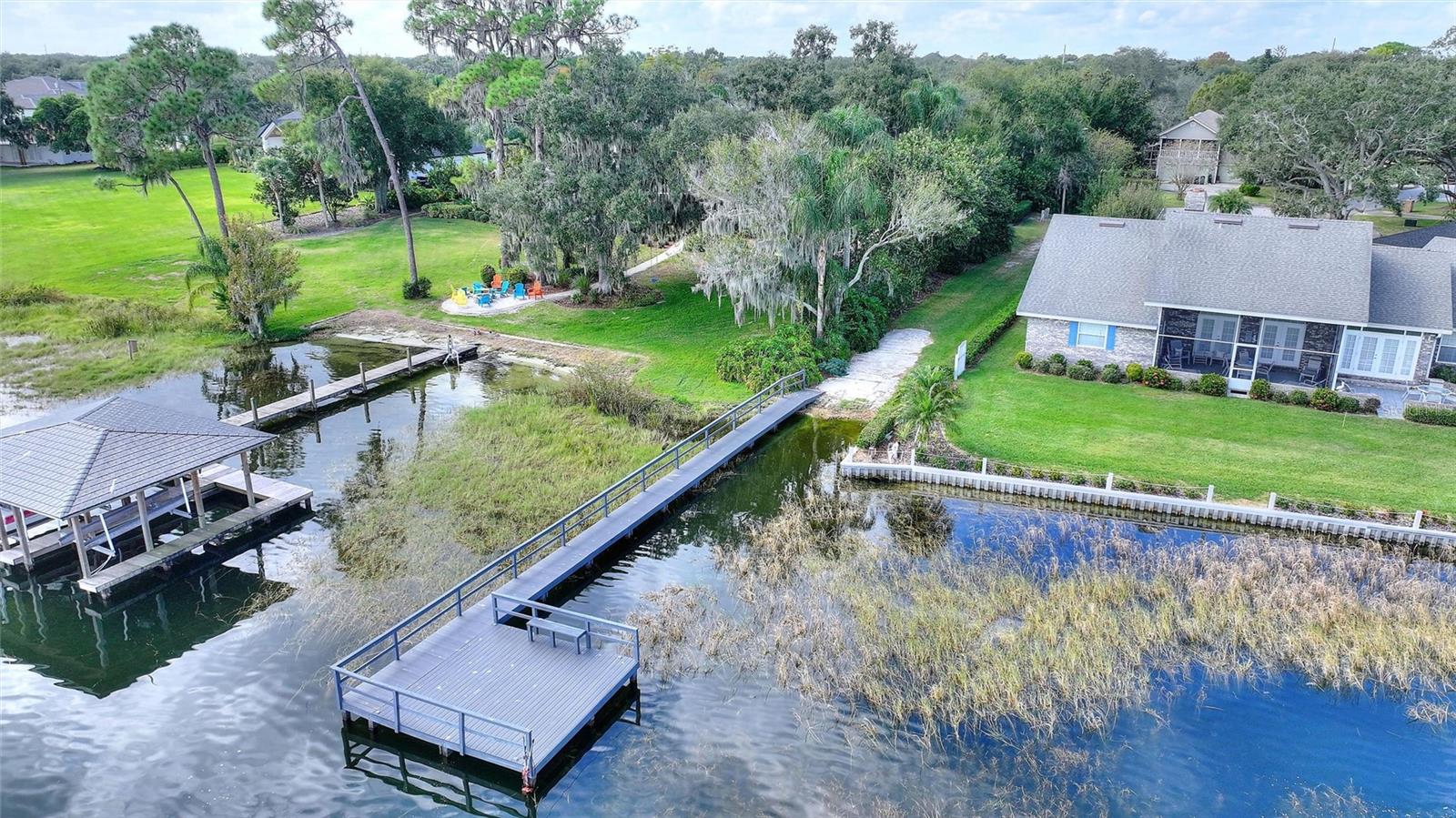 Image 43 of 51 For 20 Bridgewater Drive