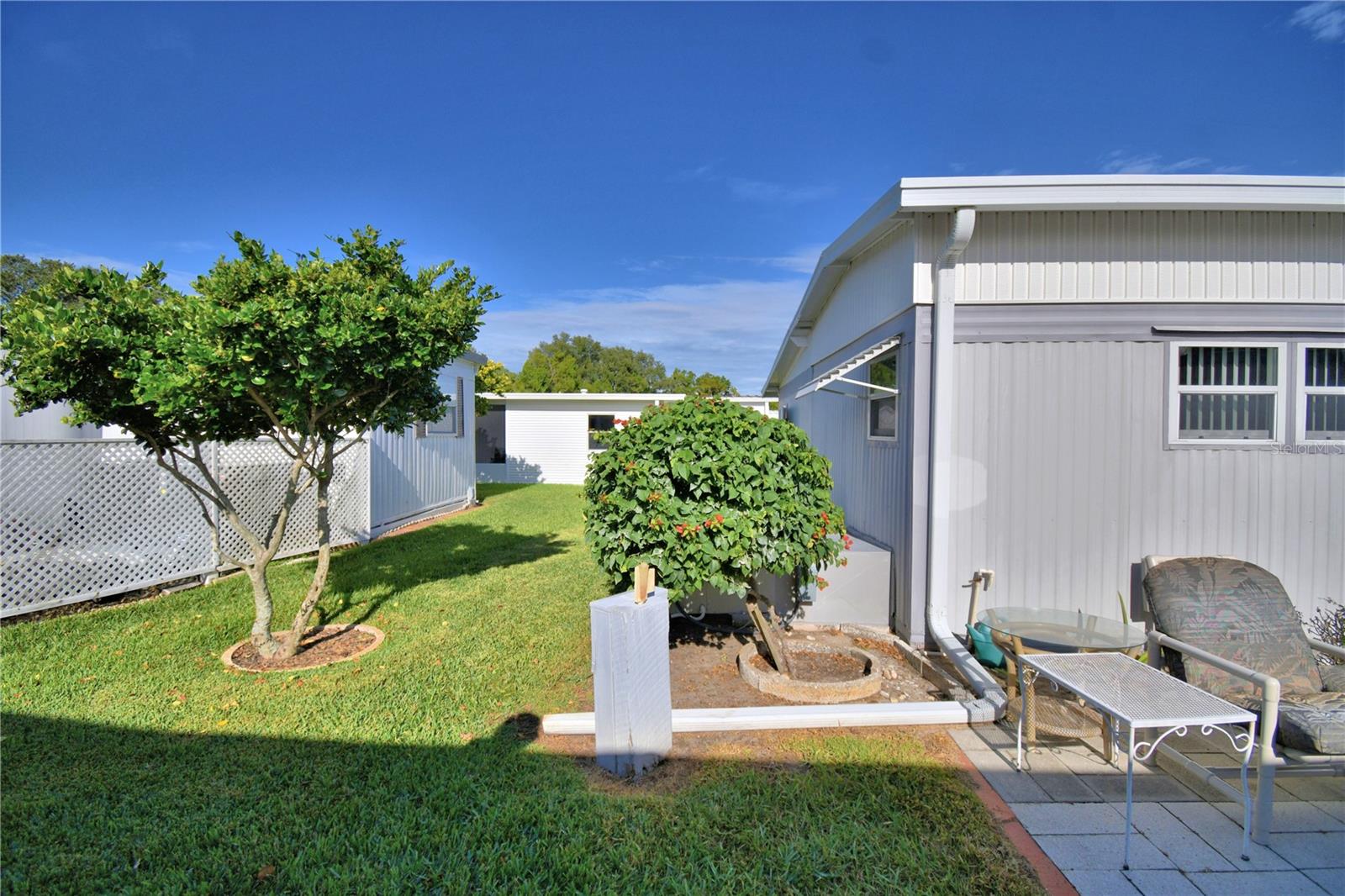 Image 48 of 56 For 123 Holiday Lane