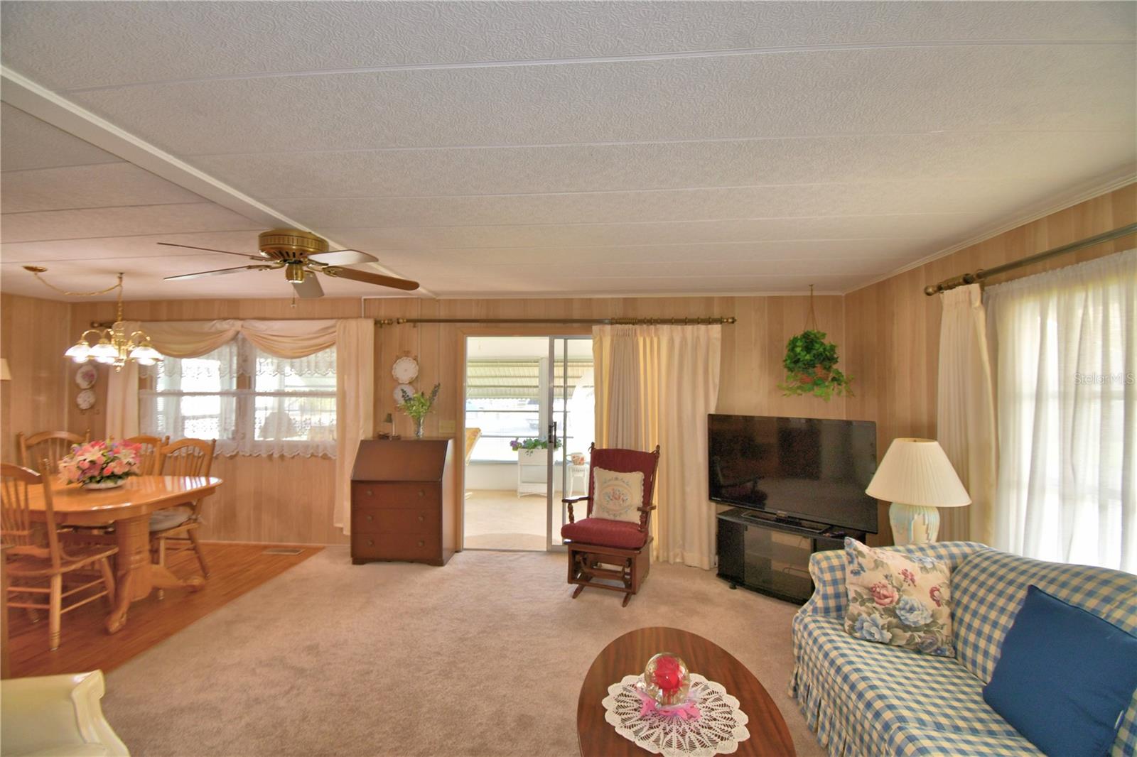 Image 10 of 49 For 127 Paradise Lane