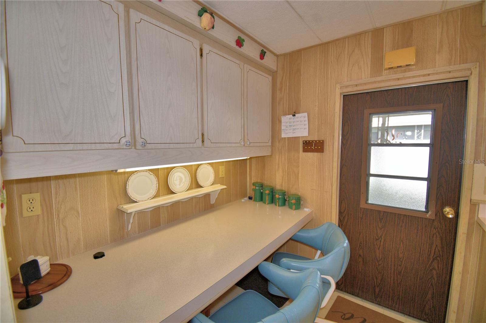 Image 14 of 49 For 127 Paradise Lane