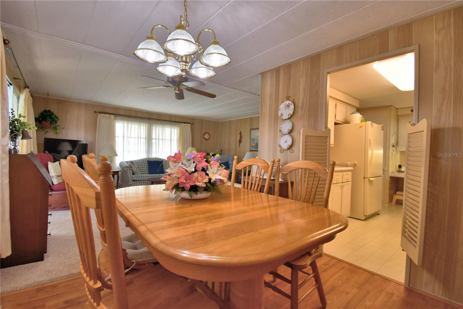 Image 19 of 49 For 127 Paradise Lane