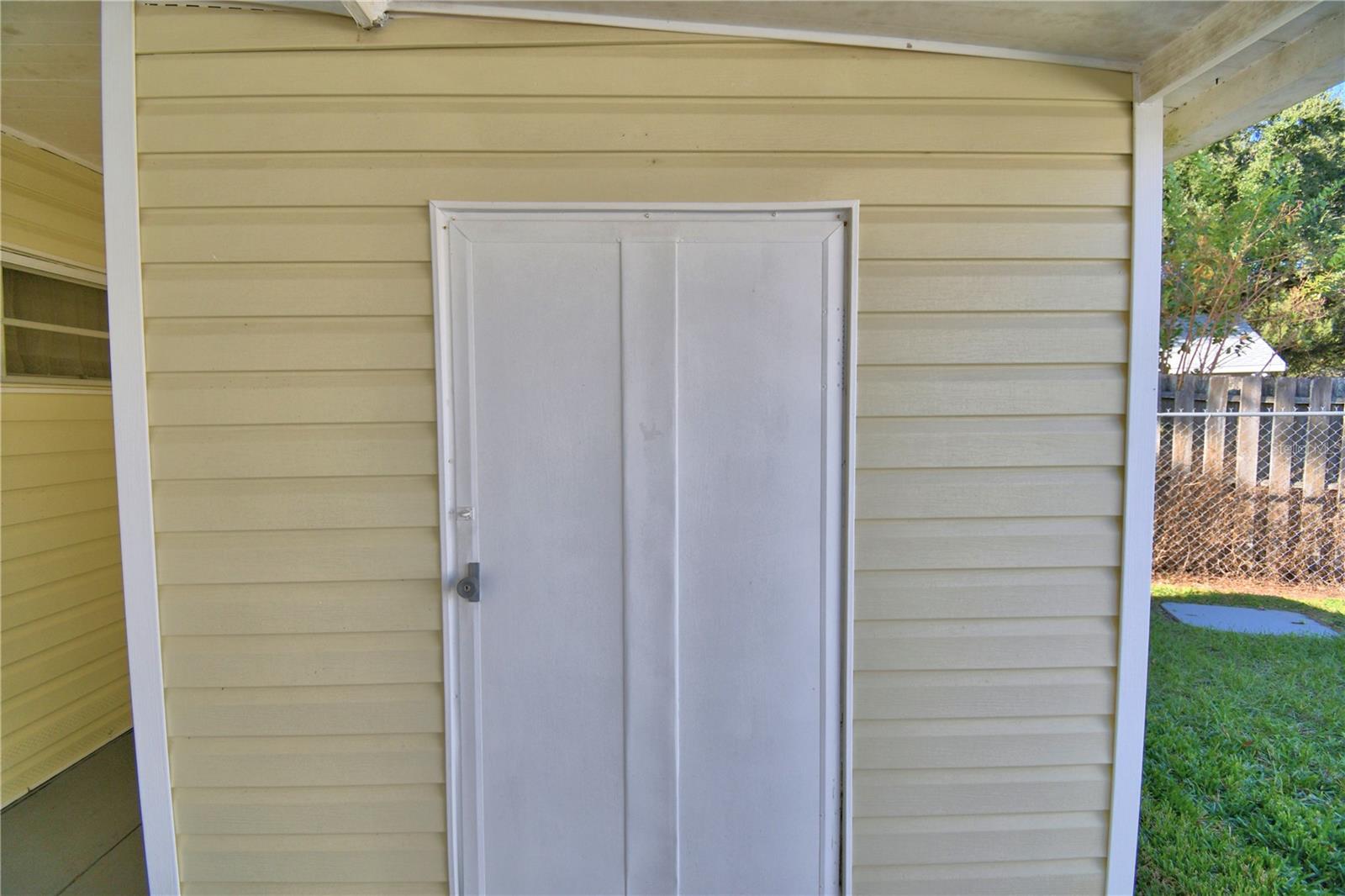 Image 38 of 49 For 127 Paradise Lane