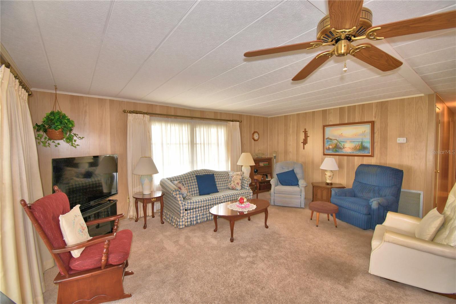 Image 8 of 49 For 127 Paradise Lane