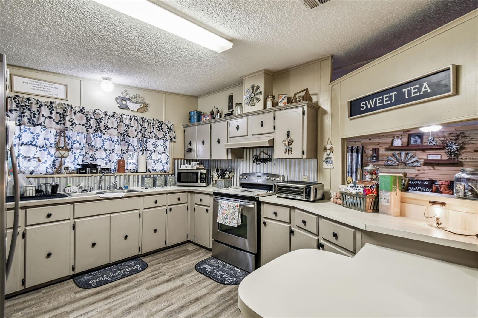 Image 11 of 32 For 1367 Barnhorst Road