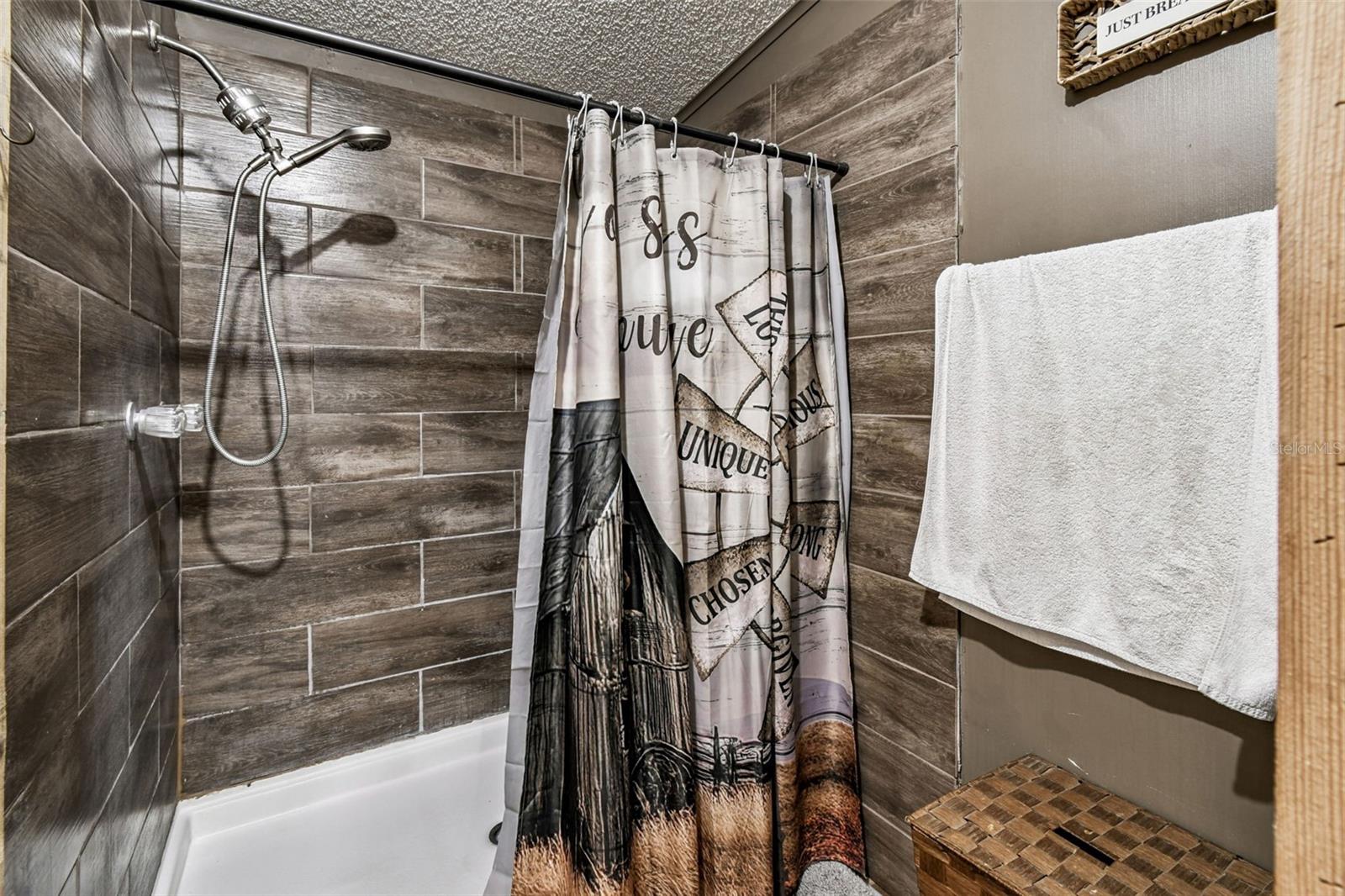 Image 16 of 32 For 1367 Barnhorst Road