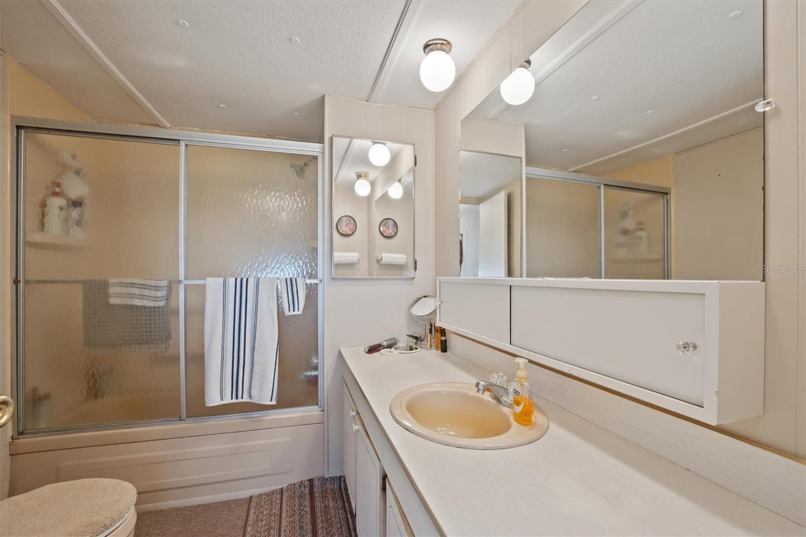 Image 16 of 29 For 3105 Marina Parkway