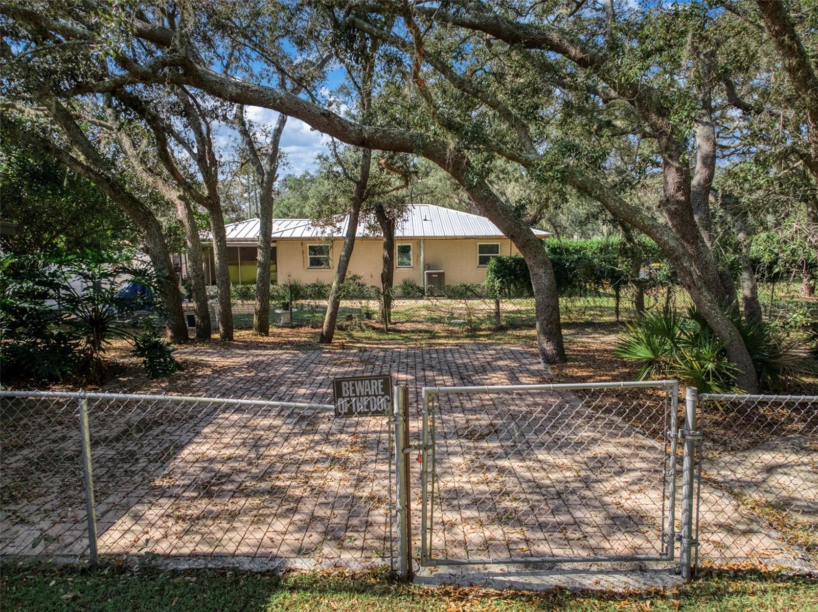 Image 38 of 45 For 1771 & 1783 Torrington Road