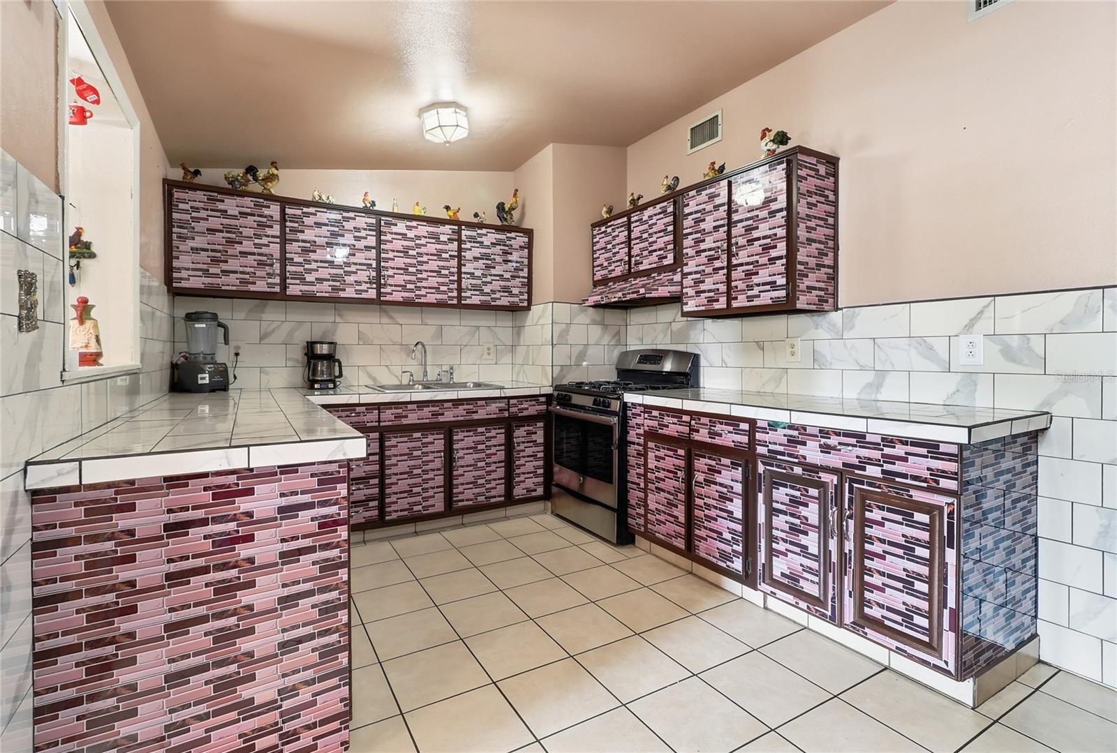 Image 18 of 38 For 755 Forrest Drive