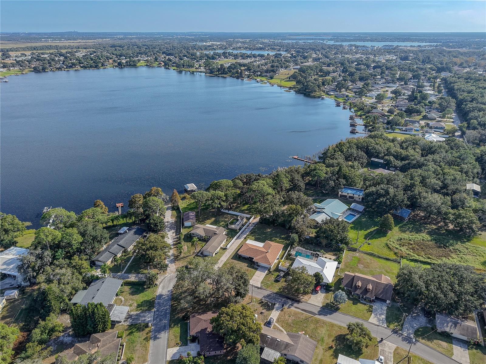 Image 40 of 47 For 544 Coleman Drive W