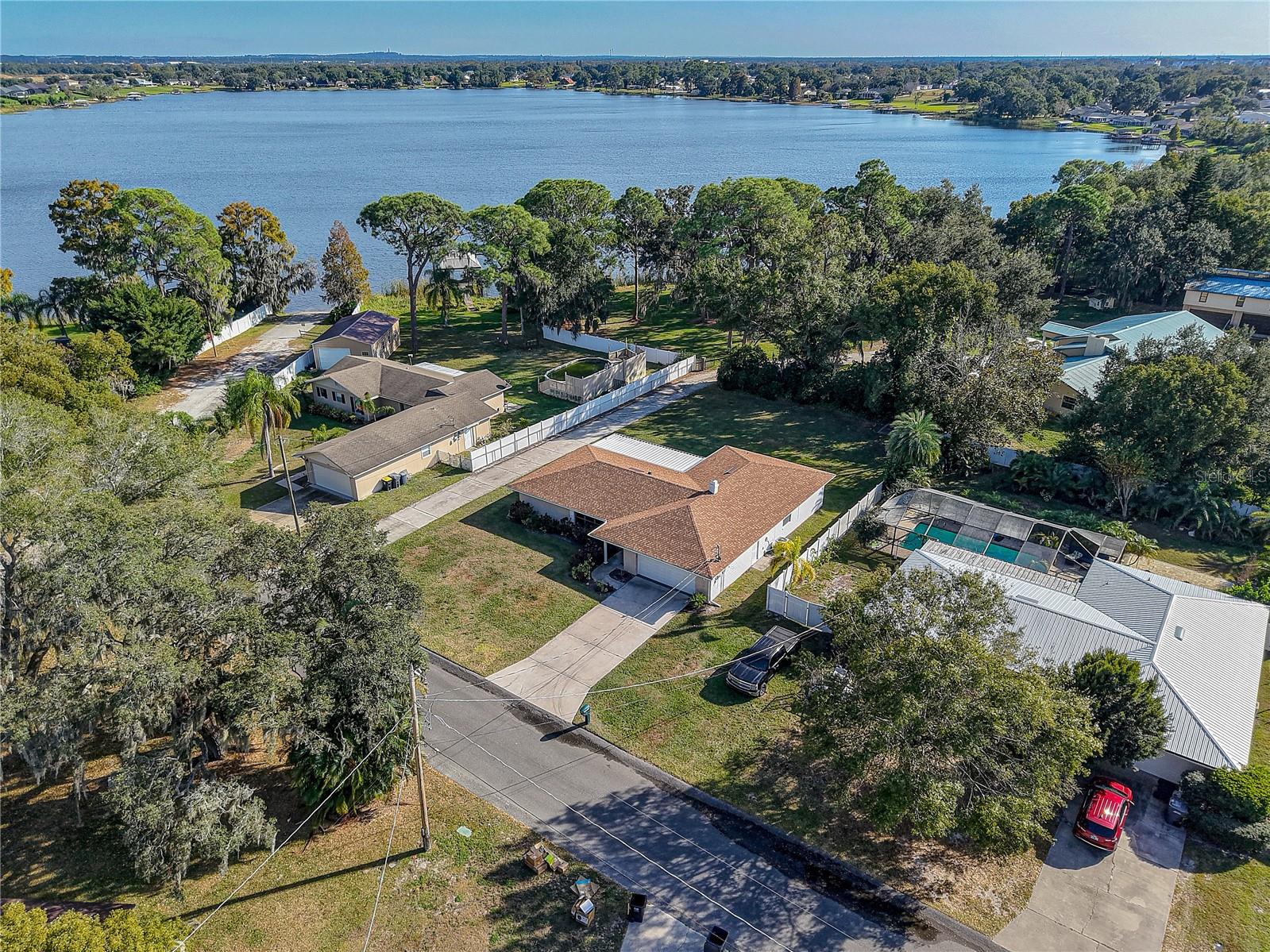 Image 42 of 47 For 544 Coleman Drive W