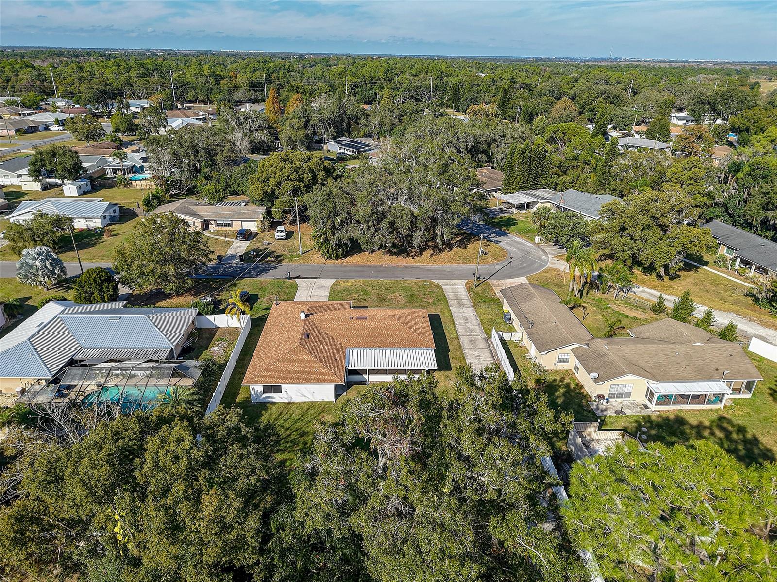 Image 43 of 47 For 544 Coleman Drive W