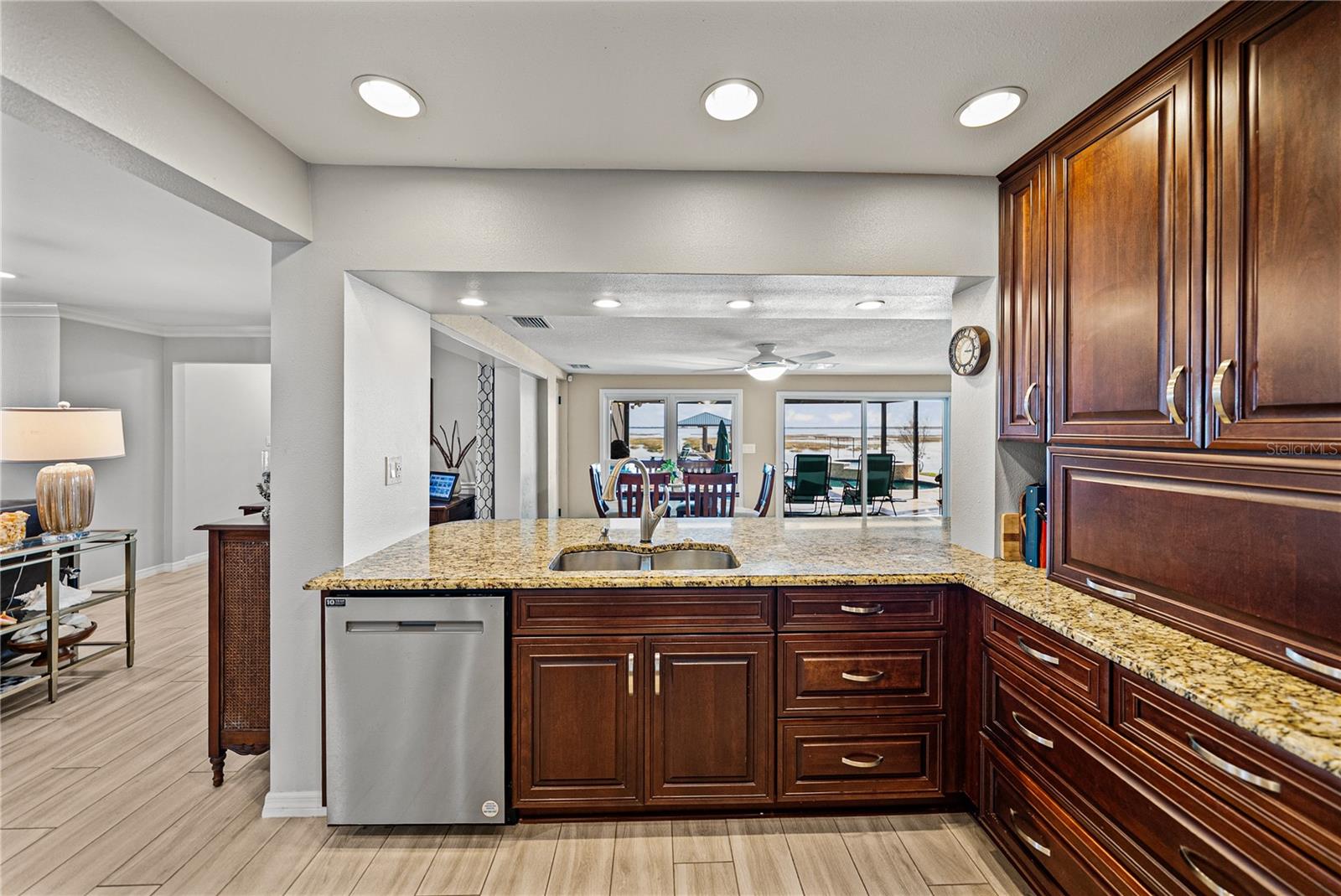 Image 12 of 85 For 344 Sunshine Drive