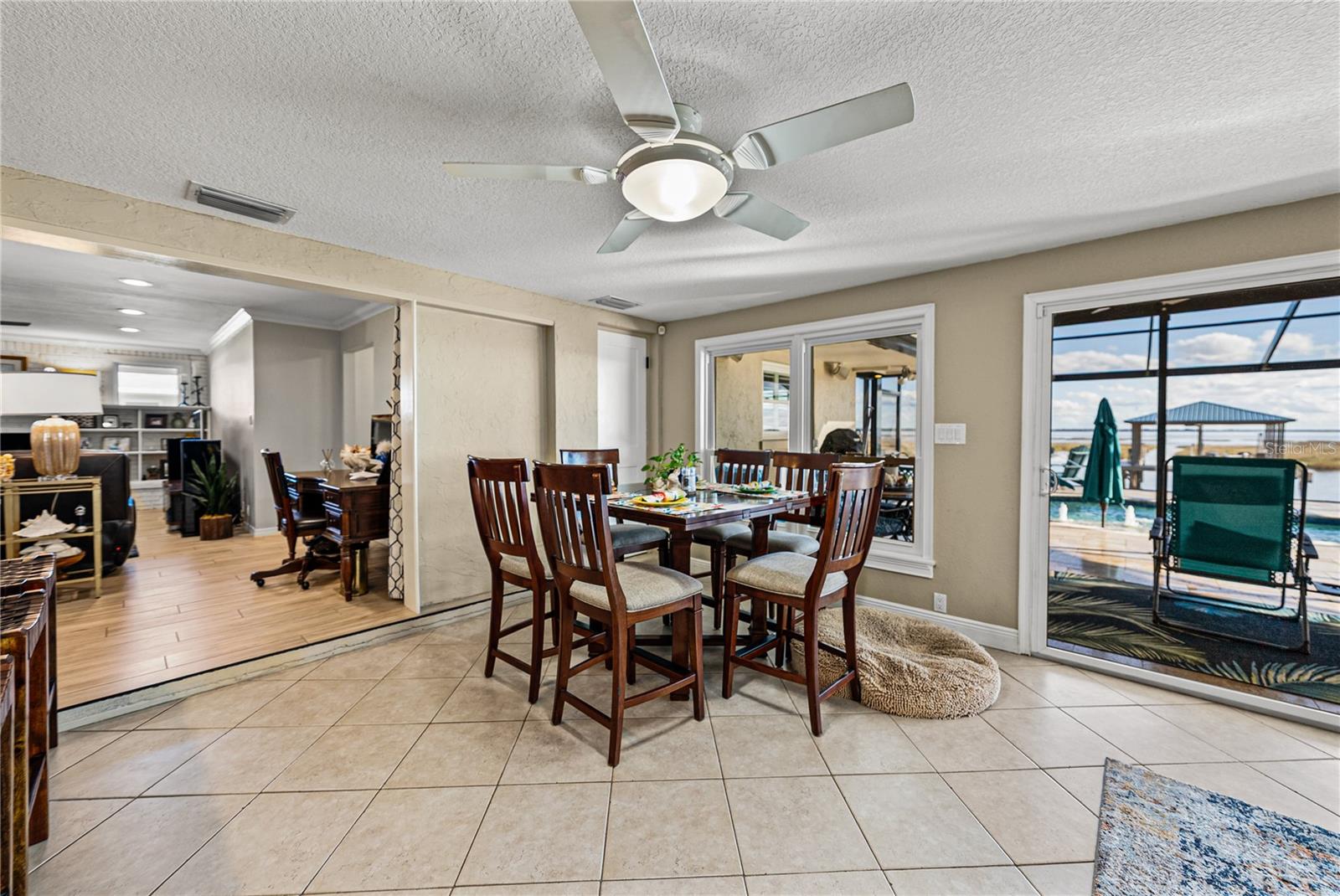 Image 22 of 85 For 344 Sunshine Drive