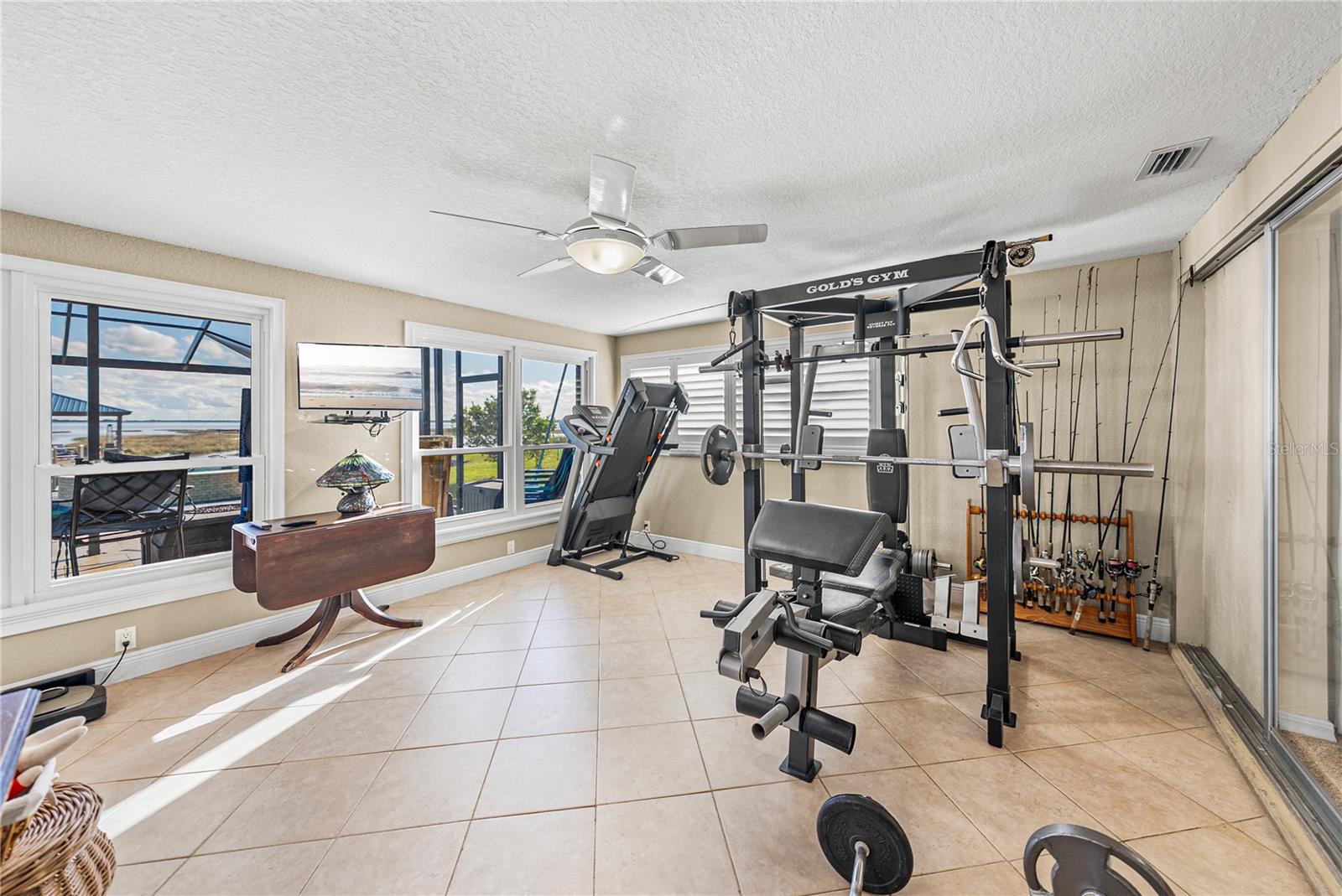 Image 26 of 85 For 344 Sunshine Drive