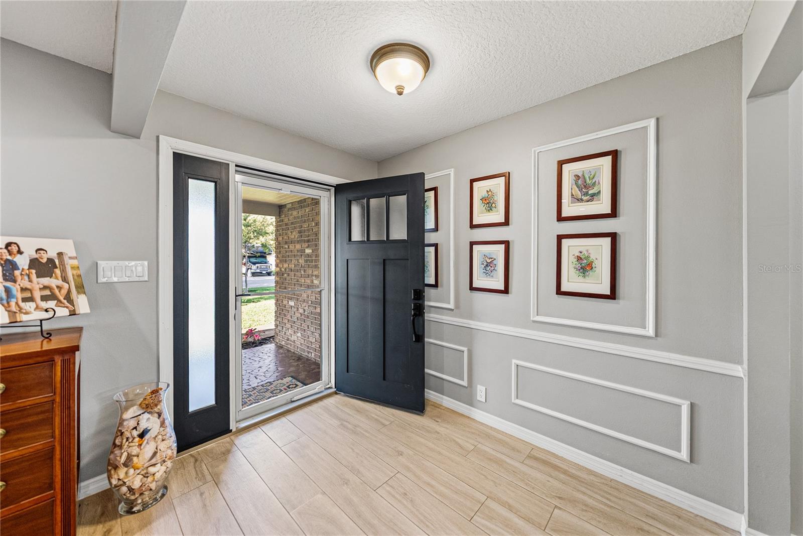 Image 3 of 85 For 344 Sunshine Drive