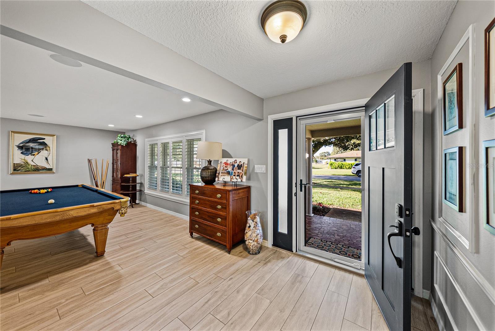 Image 4 of 85 For 344 Sunshine Drive