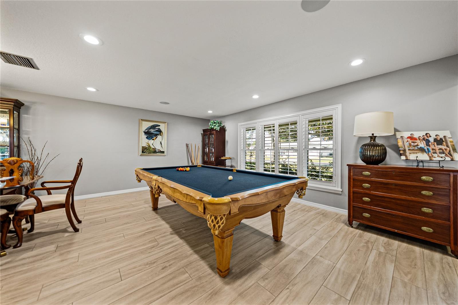 Image 6 of 85 For 344 Sunshine Drive