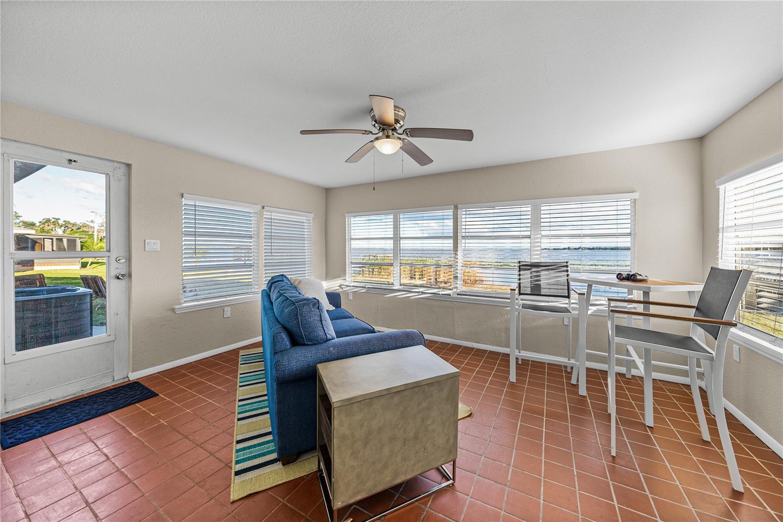 Image 10 of 51 For 104 Lake Reedy Boulevard